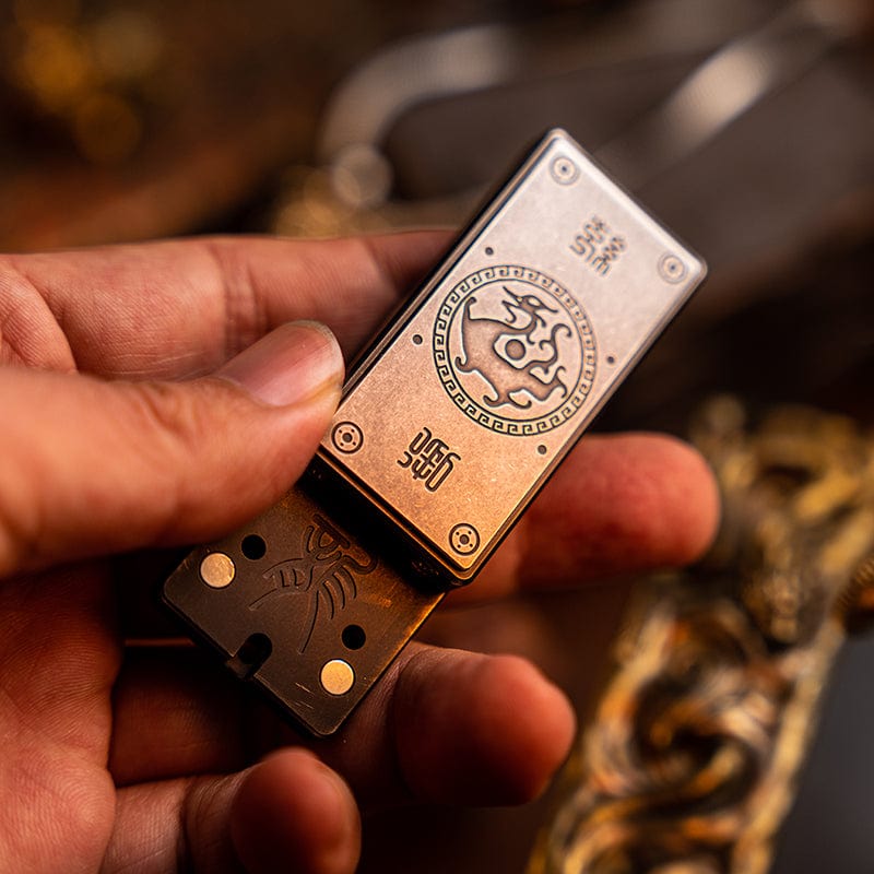 9 hand Azure Dragon EDC Toy