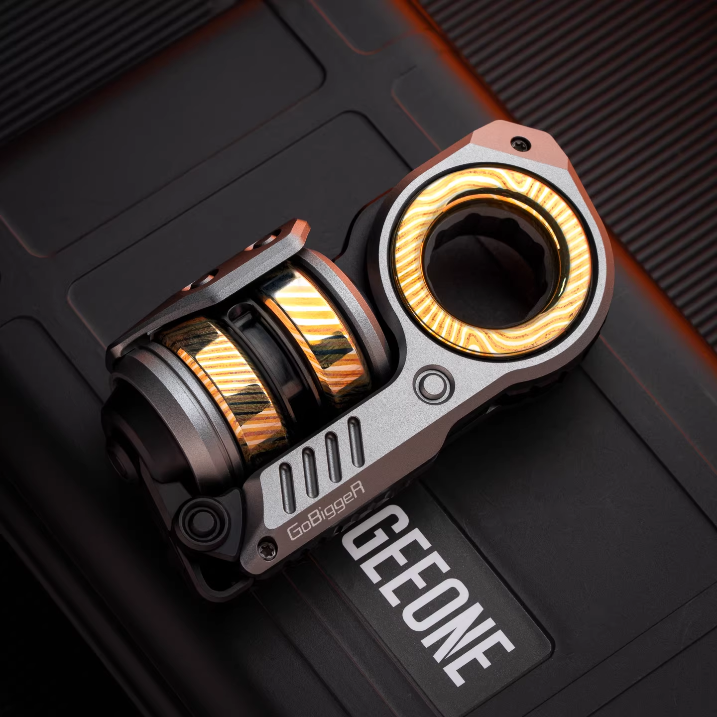 GoBiggeR Sinian Lite EDC Toy