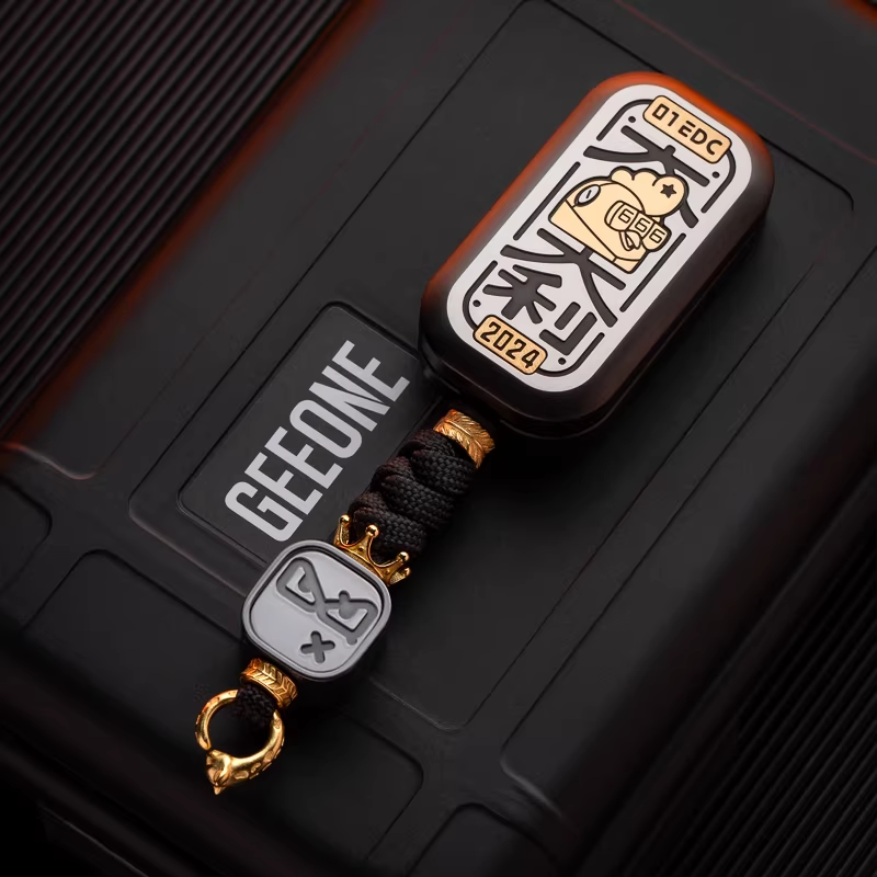 MACKIE Emotional Cube EDC Toy