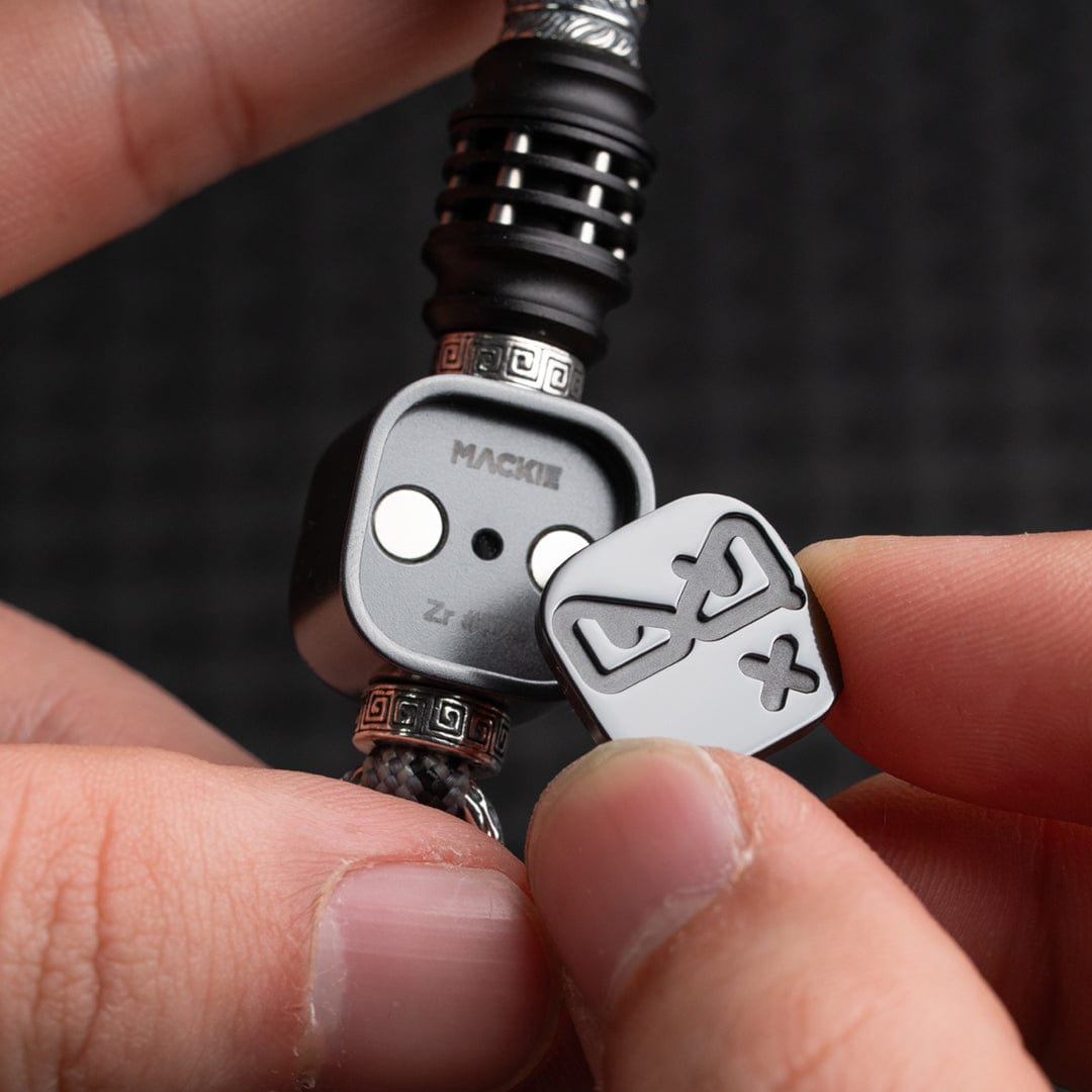 MACKIE Emotional Cube EDC Toy