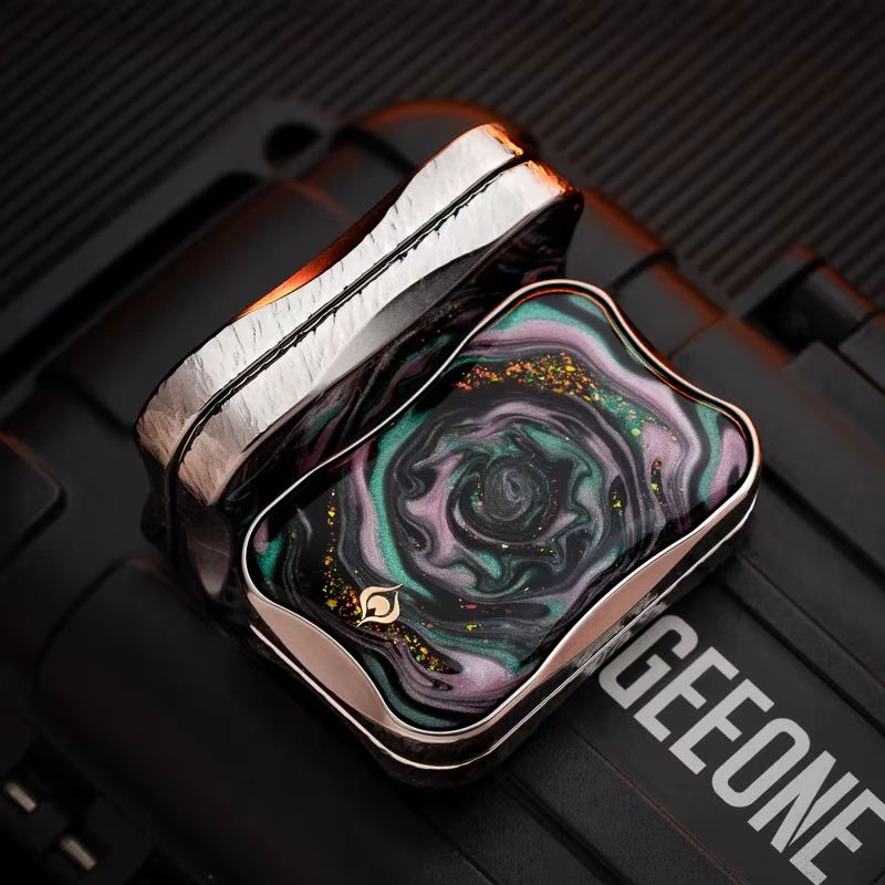 PEACOCK Aura Sand EDC Toy