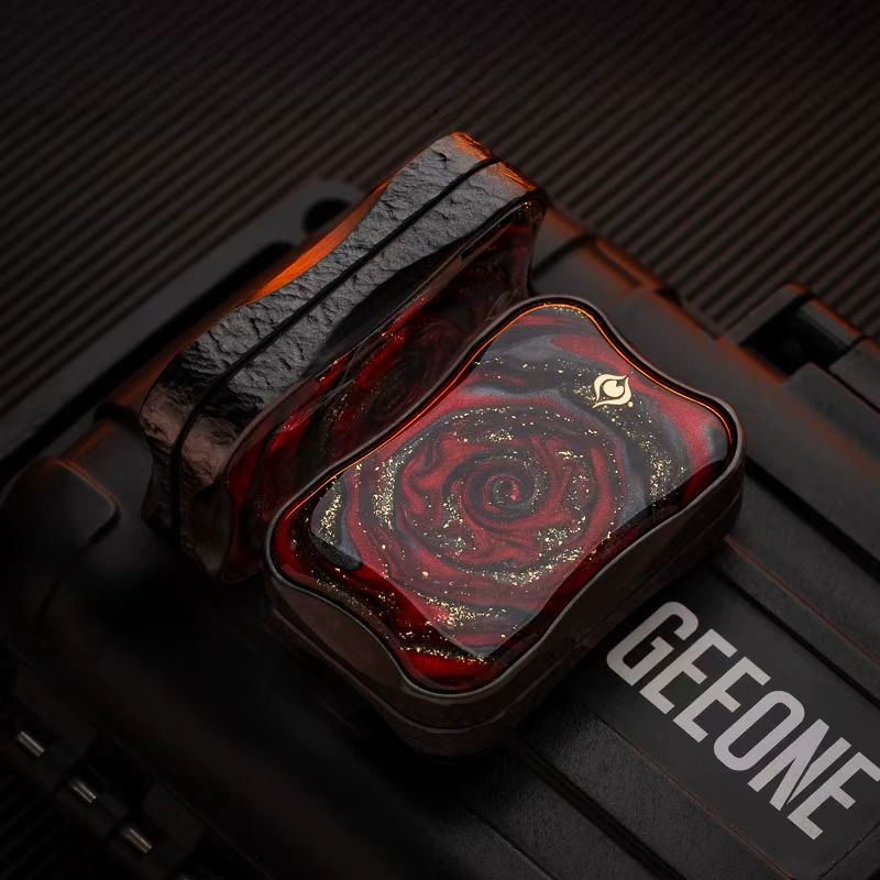 PEACOCK Aura Sand EDC Toy