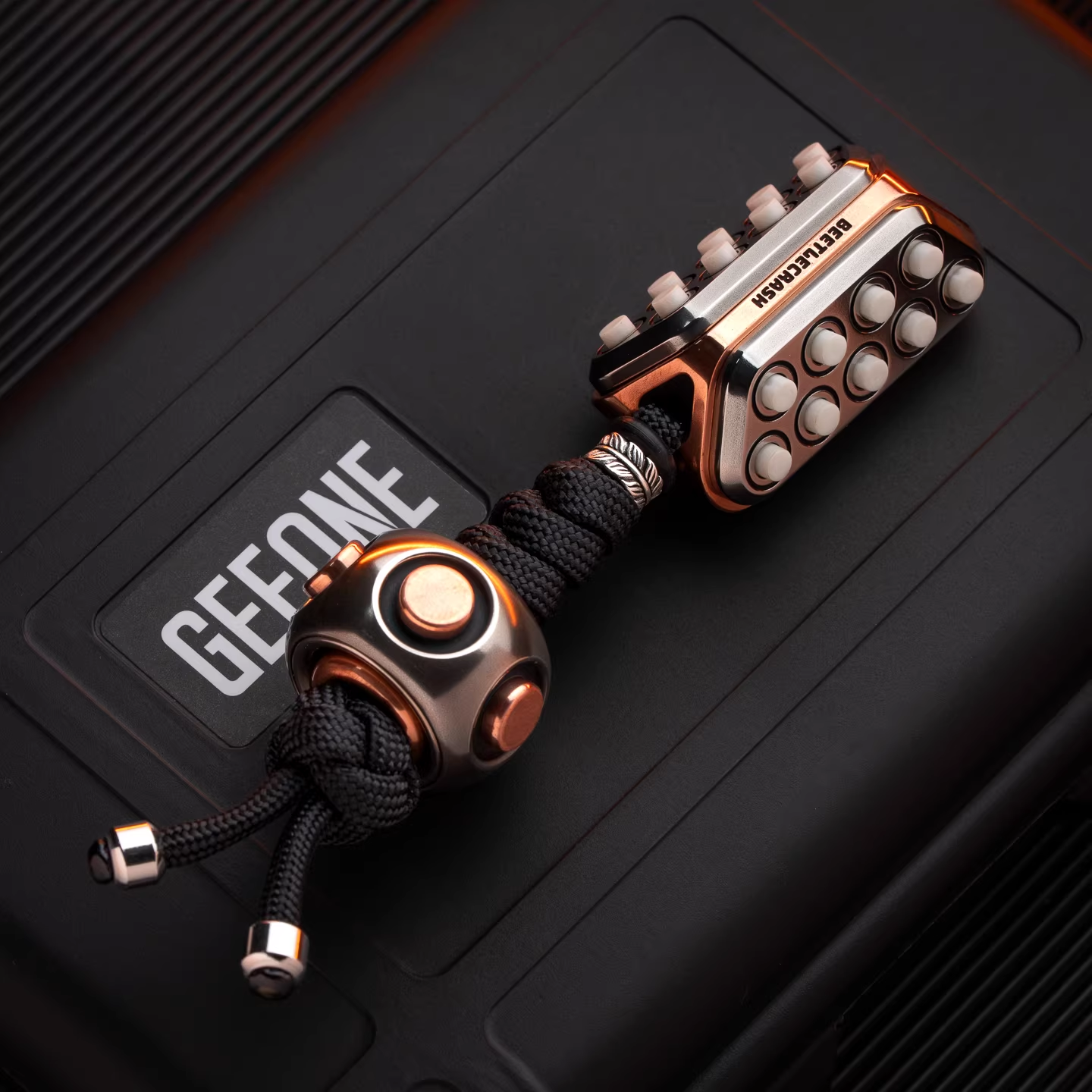 LAUTIE Beetle Crash & Strawberry Crash Pendant EDC Toy