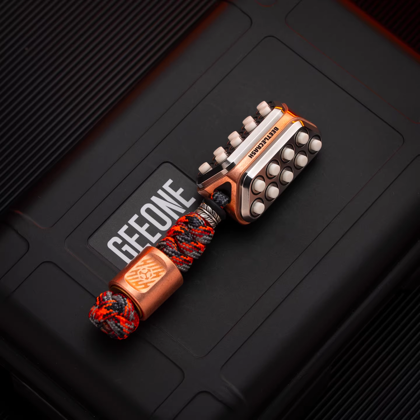 LAUTIE Beetle Crash & Strawberry Crash Pendant EDC Toy