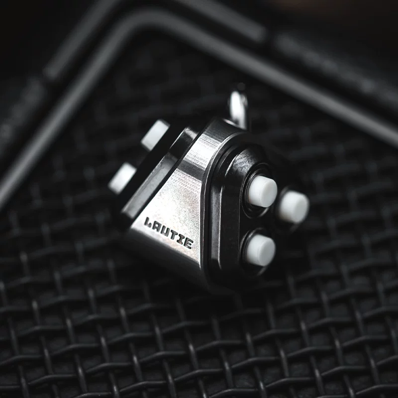 LAUTIE Beetle Crash & Strawberry Crash Pendant EDC Toy