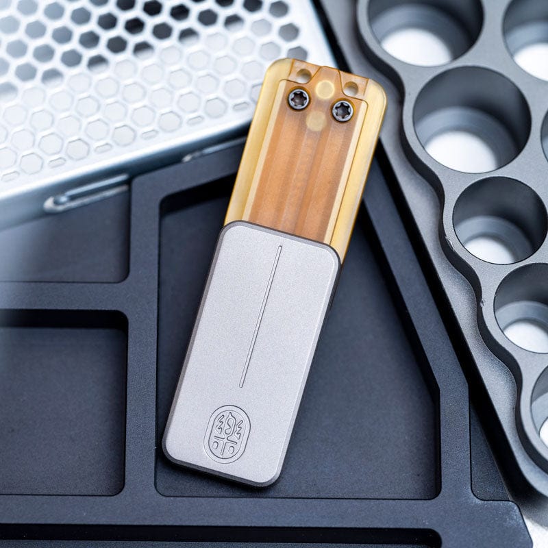 YOLO STUDIO Huang Cai EDC Toy